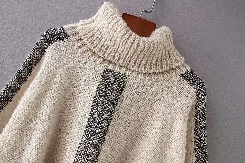 Dublin Woollen Cape In Beige